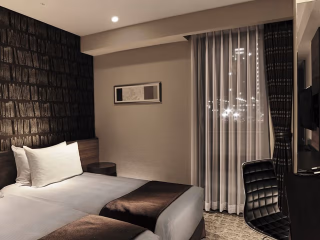 Standard Twin Room