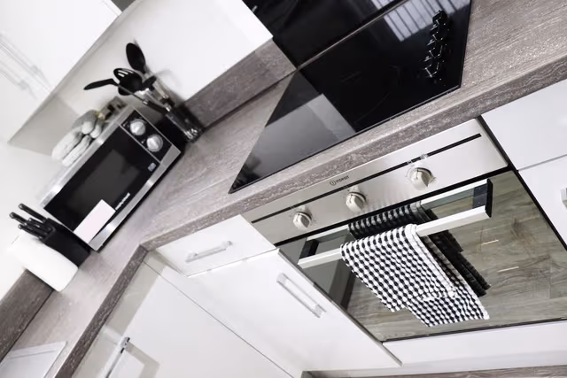 Luxury Apartment, 1 Double Bed, Beachside (Apt 3)