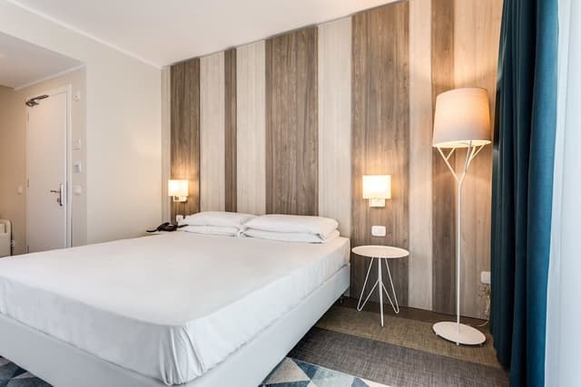 Deluxe Studio Suite, Balcony, Lakeside