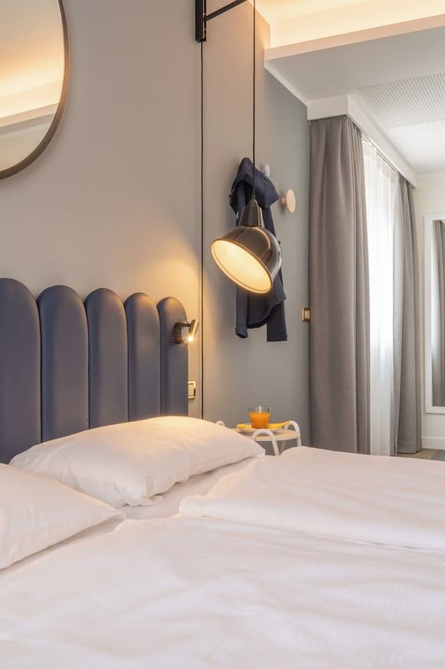 Classic Double or Twin Room, Private Bathroom