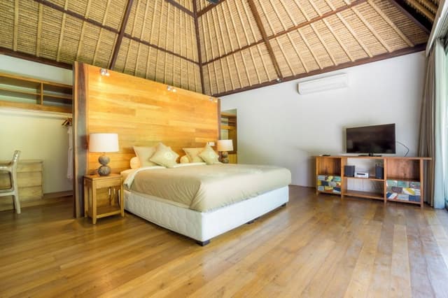 Deluxe Villa