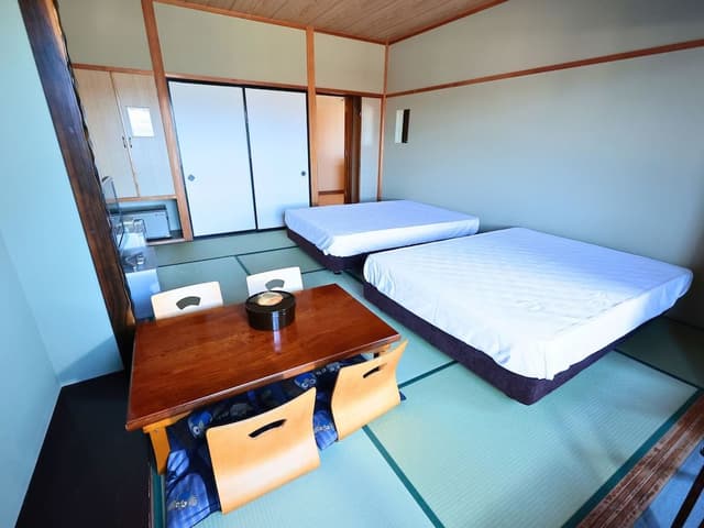 Japanese-style room 10 tatami mats, Non Smoking