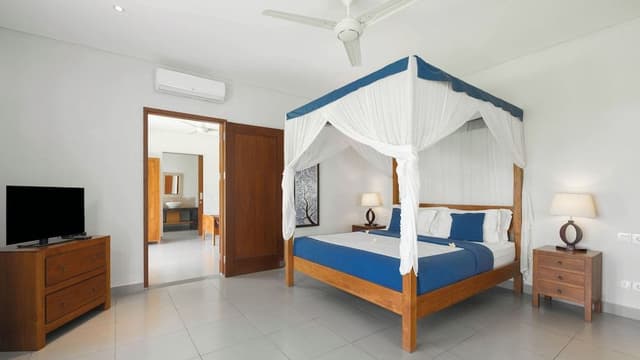 Family Villa, 5 Bedrooms, Private Pool, Pool View