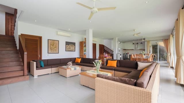 Family Villa, 5 Bedrooms, Private Pool, Pool View