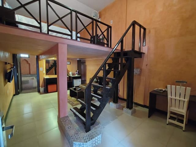 Deluxe Double Room, 1 King Bed, Hot Tub, Mezzanine