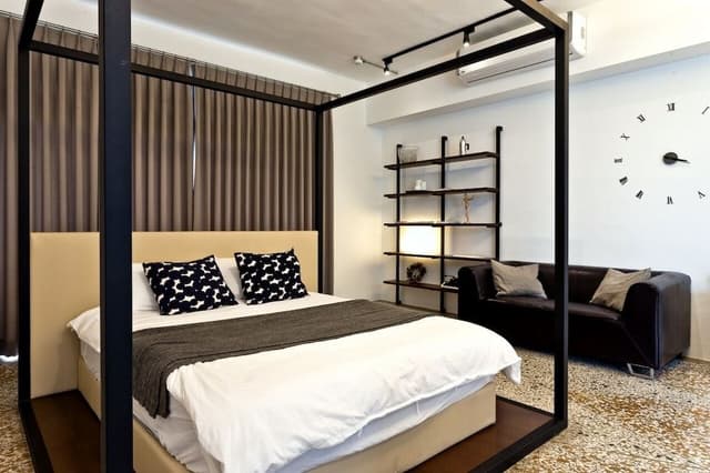 Double Room (501)