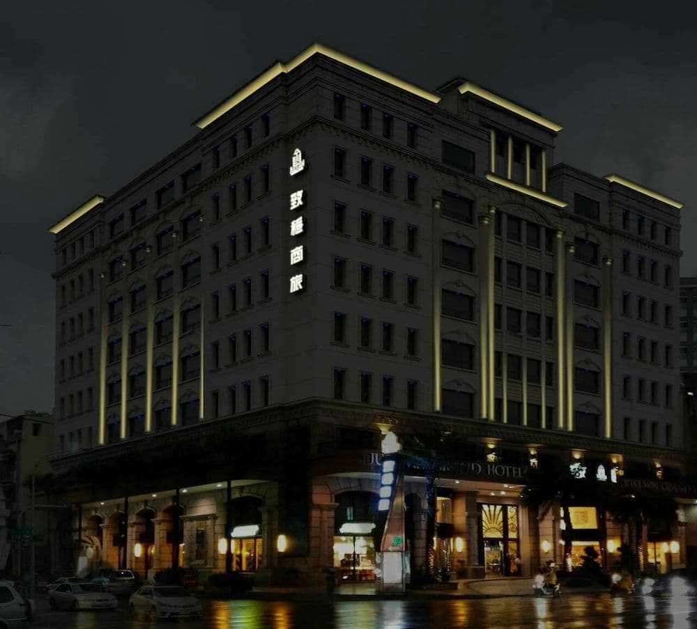 Justwin Grand Hotel Justwin Grand Hotel