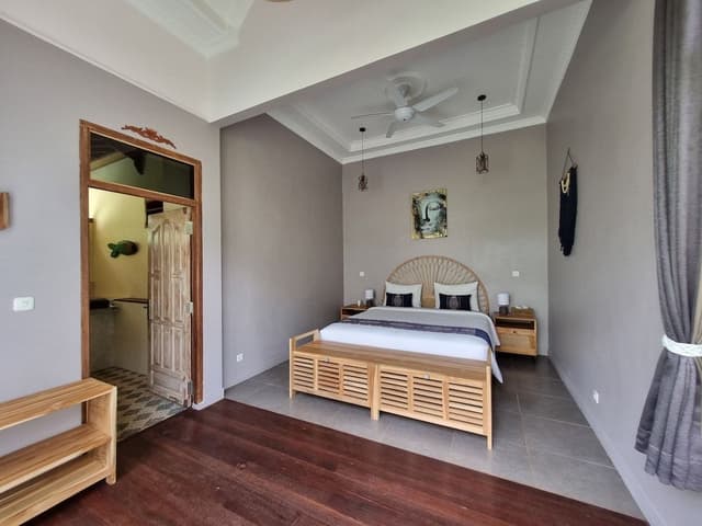 Deluxe Double Room, 1 King Bed, Garden View, Ground Floor