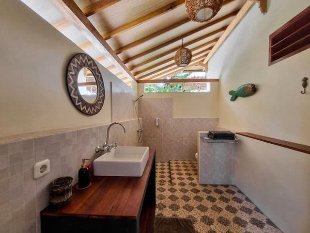 Deluxe Double Room, 1 King Bed, Garden View, Ground Floor
