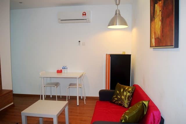 2 Bedrooms Apartment
