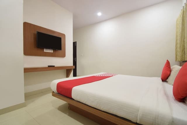 Standard Double or Twin Room, Private Bathroom