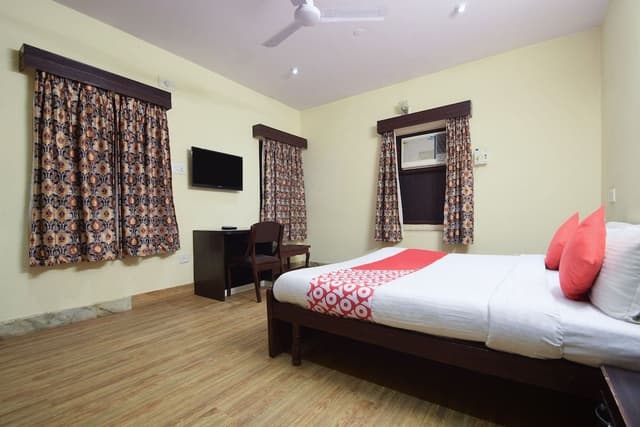 Standard Double or Twin Room, Private Bathroom