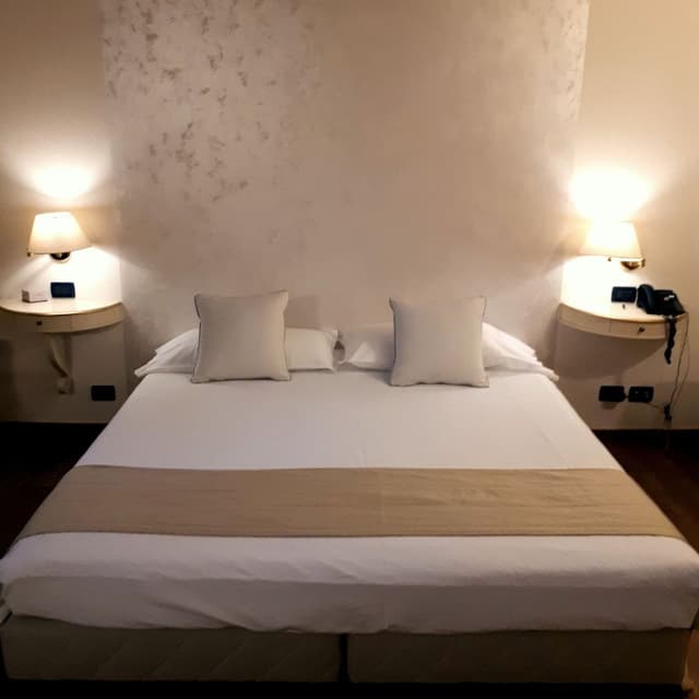 Junior Studio Suite