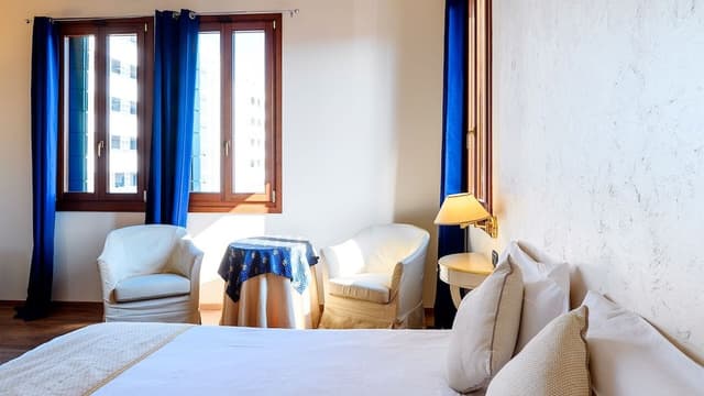 Junior Studio Suite