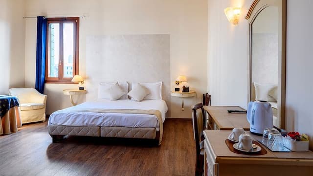 Junior Studio Suite