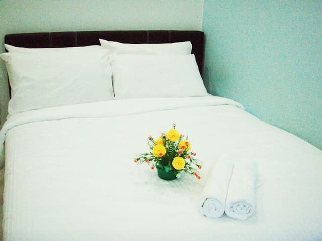 Holiday Suite