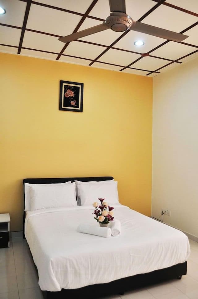 Holiday Suite