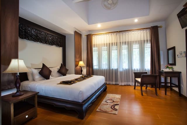 Royal Family Villa
