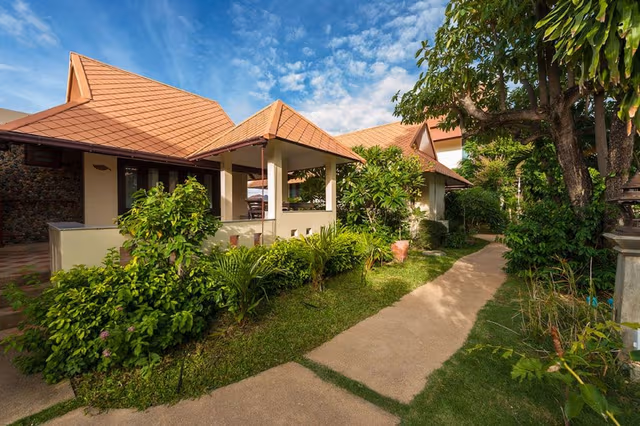 Royal Family Villa