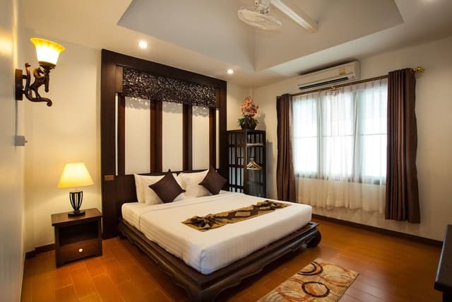 Royal Family Villa