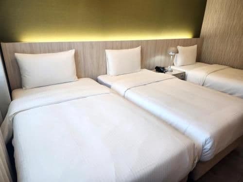 Triple Bedroom - with 3 Single Bed