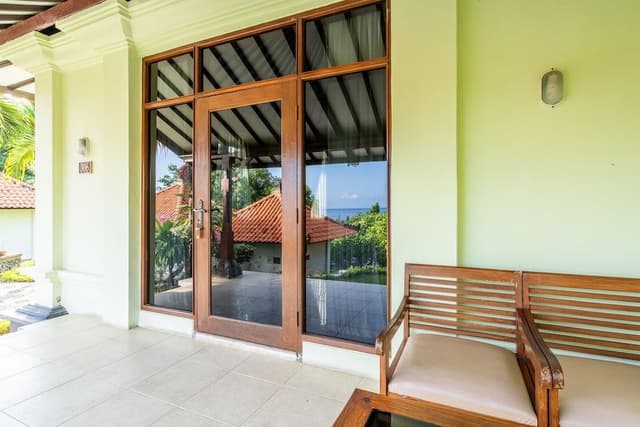 Deluxe Two Bedrooms