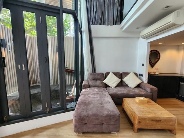 Jacuzzi Suite Room