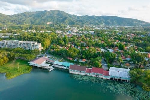 Deluxe Lagoon View