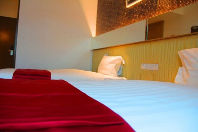 Premier Twin Room