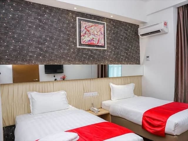 Premier Twin Room