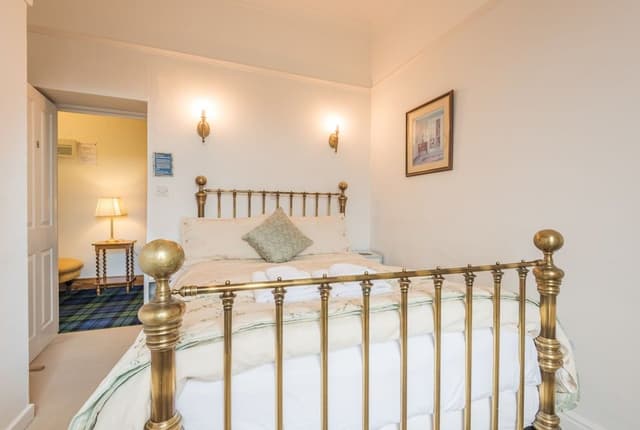 Double Room, Ensuite, Ground Floor (The Blue Room)
