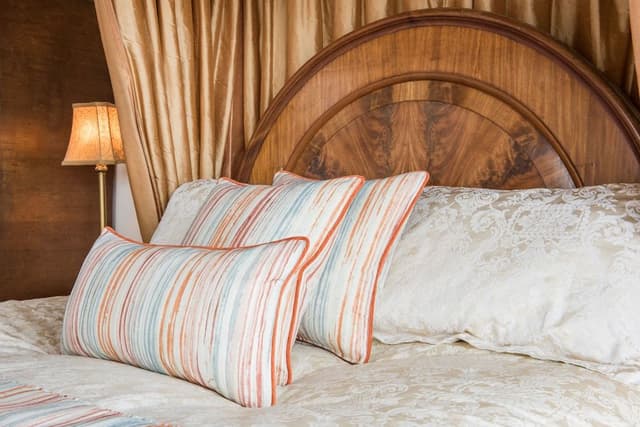 Double Room, Ensuite (The Langdale)