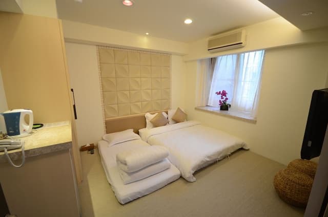 Deluxe Triple Room, Multiple Beds, Non Smoking