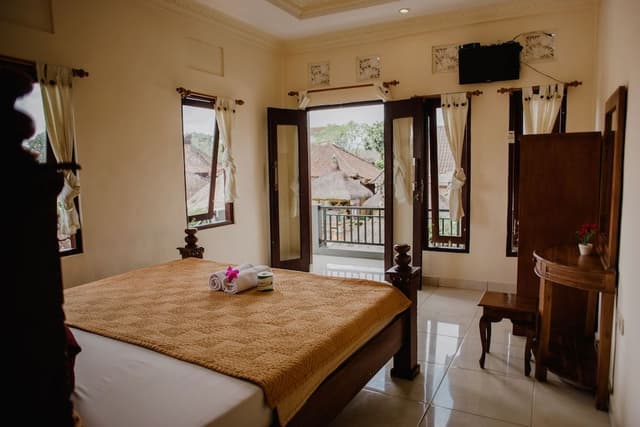 Superior Room (with AC)