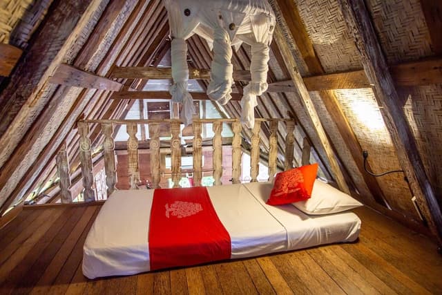 Family Bungalow Deluxe (with AC)