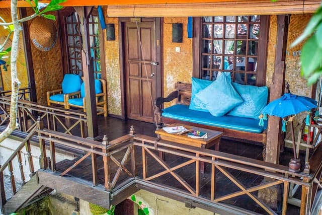 Traditional Room (NO AC)