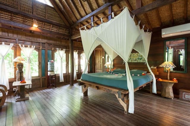 Family Bungalow Deluxe (with AC)
