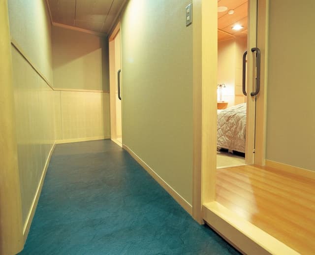[Non-smoking] Japanese-Western style room with lakeside bath
