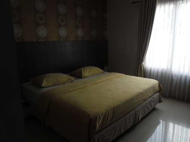 Royal Room