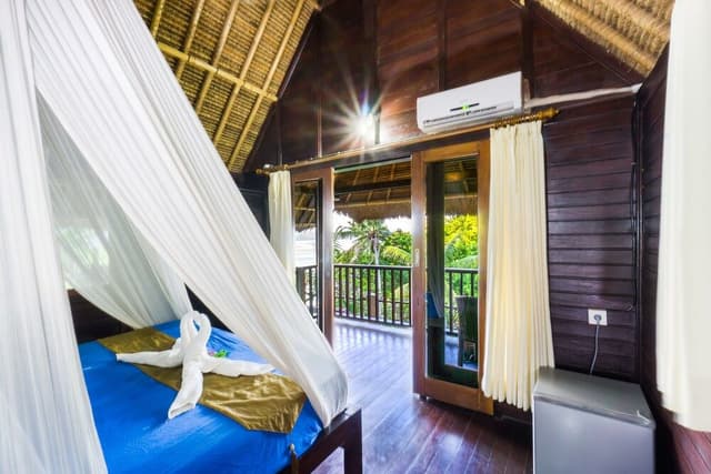 Standard Bungalow, Sea View