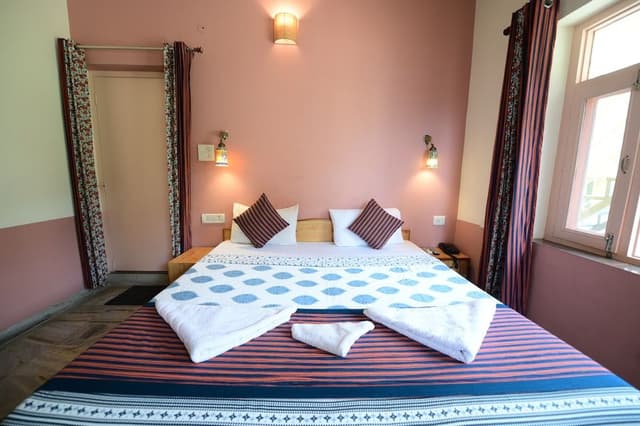 Deluxe Double Room, 1 Double Bed, Mountain View
