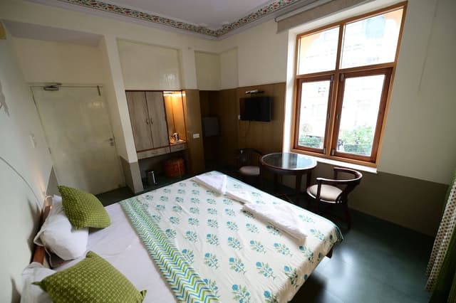 Deluxe Double Room, 1 Double Bed, Mountain View
