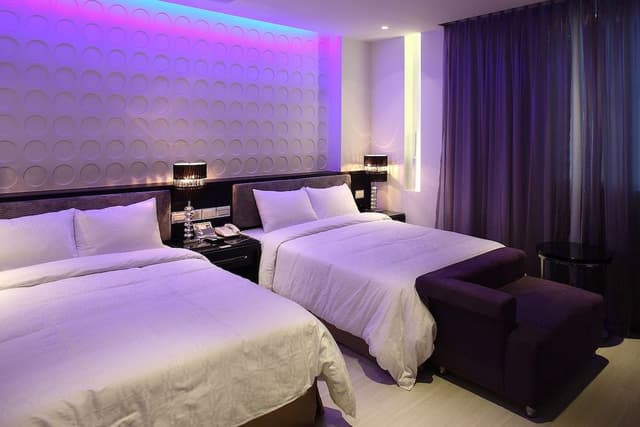 Elite Quadruple Room