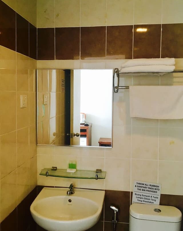 Standard Twin Room