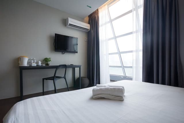 Standard Room, 1 King Bed