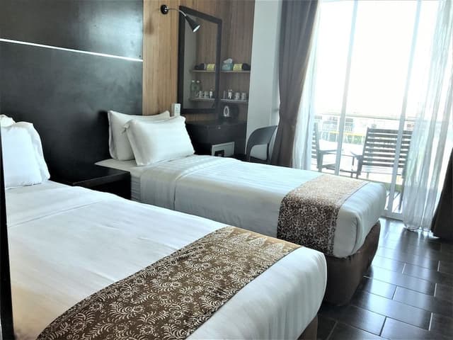 Standard Twin Room, Sea View