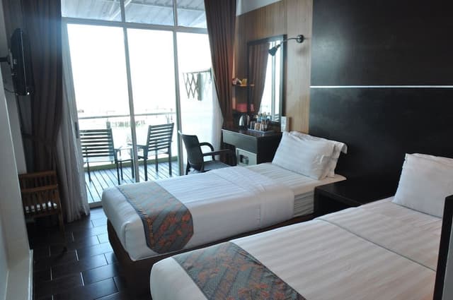Standard Twin Room, Sea View