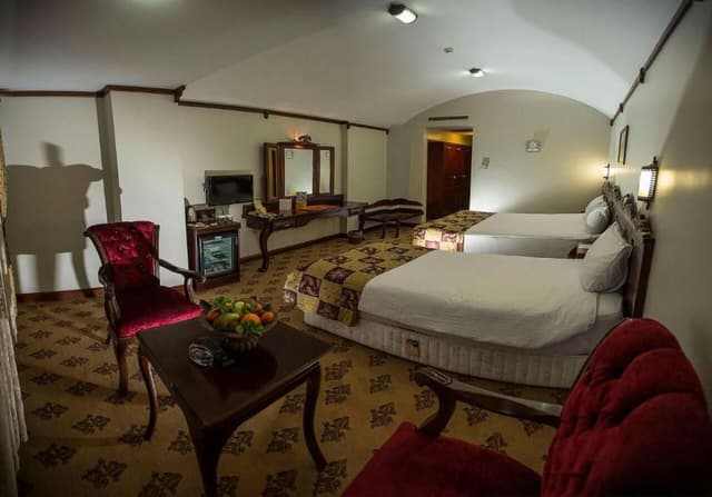 Triple Room