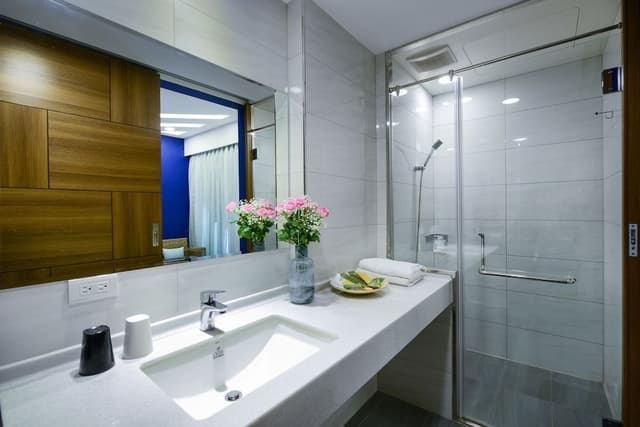 Double Room, Partial Ocean View