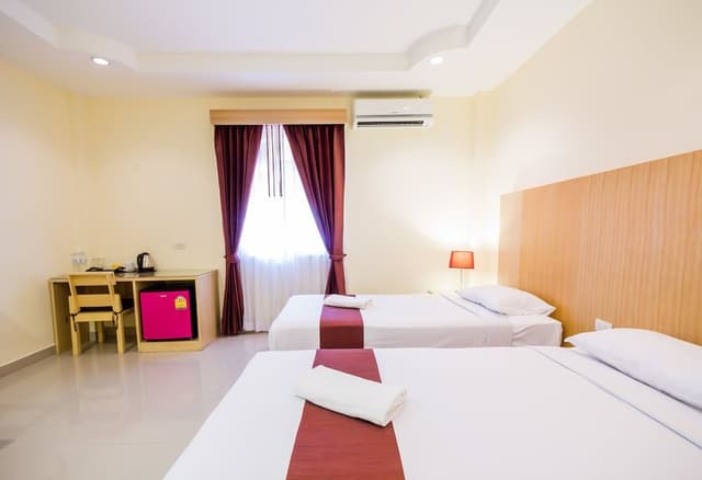 Deluxe Twin Room